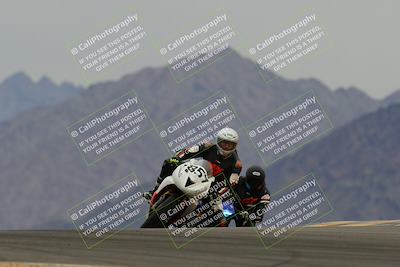 media/Jan-14-2023-SoCal Trackdays (Sat) [[497694156f]]/Turn 9 Set 2 (1130am)/